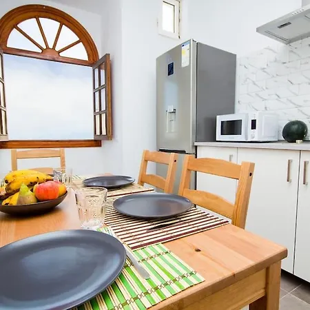 아파트 El Charco I - By Az 아리시페